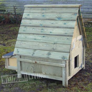 12 Bird Swiss Chalet Style Chicken House